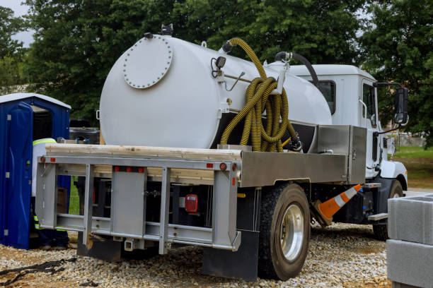 Best Portable toilet rental cost  in Bethalto, IL